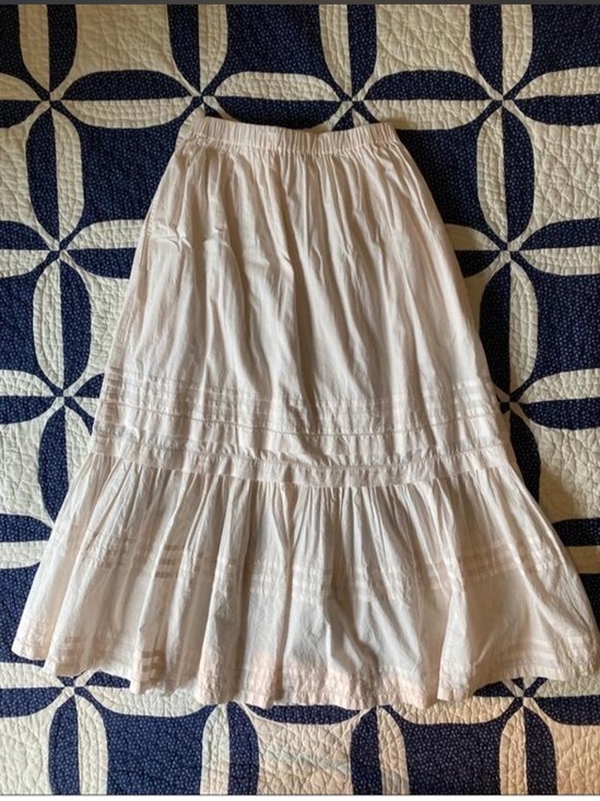 Christy Dawn Dresses & Skirts - Christy Dawn Gabrielle Skirt Small S Pearl